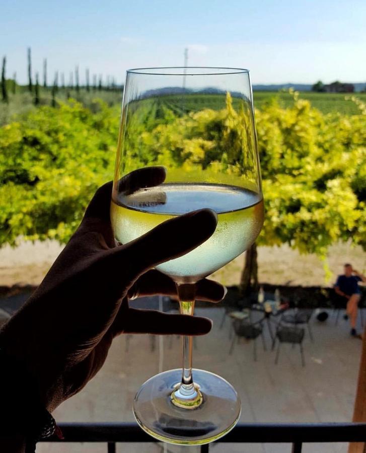 فيلا Dimora Buglioni Wine Relais سان بيترو في كاريانو المظهر الخارجي الصورة