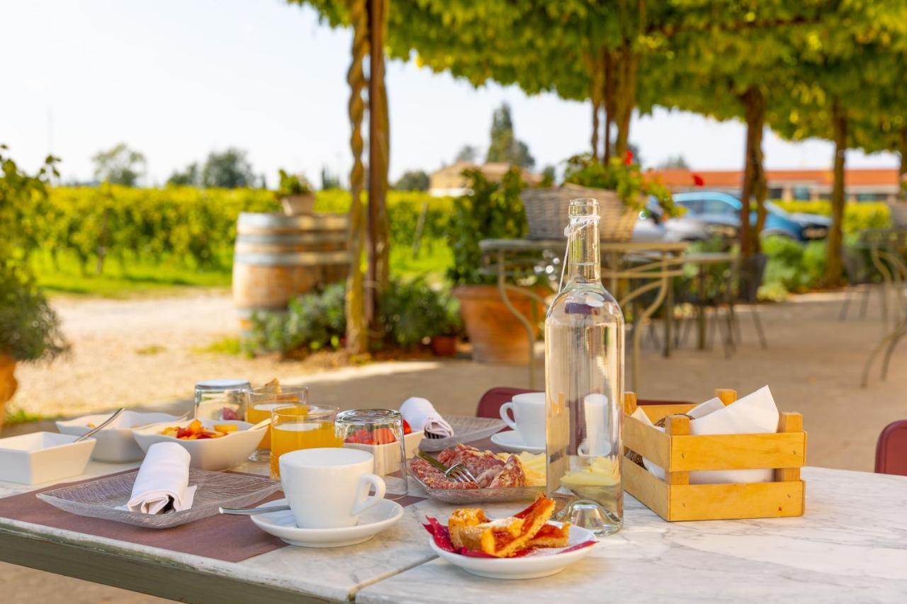 فيلا Dimora Buglioni Wine Relais سان بيترو في كاريانو المظهر الخارجي الصورة